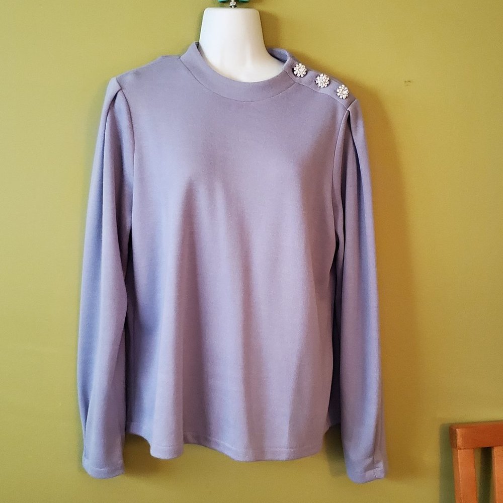 Ann Taylor NWT Top with Rhinestone buttons, size L